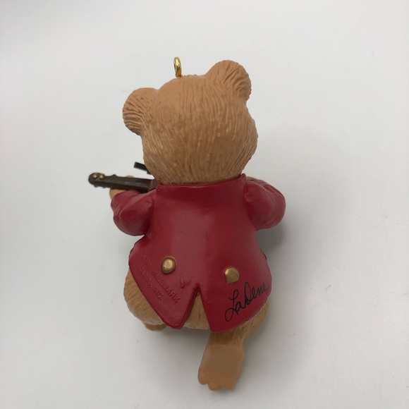 Vintage Fiddlin' Around Hallmark Keepsake Christmas Ornament 1991 Bear Fiddle - Picture 3 of 9